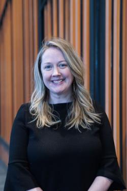 Anne Doepner Headshot