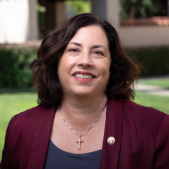 Lisa Kloppenberg headshot